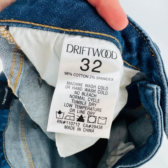 Driftwood Kelly Bootcut Jeans NWT Women’s W32 L31 Blue Medium Wash - Picture 6 of 8